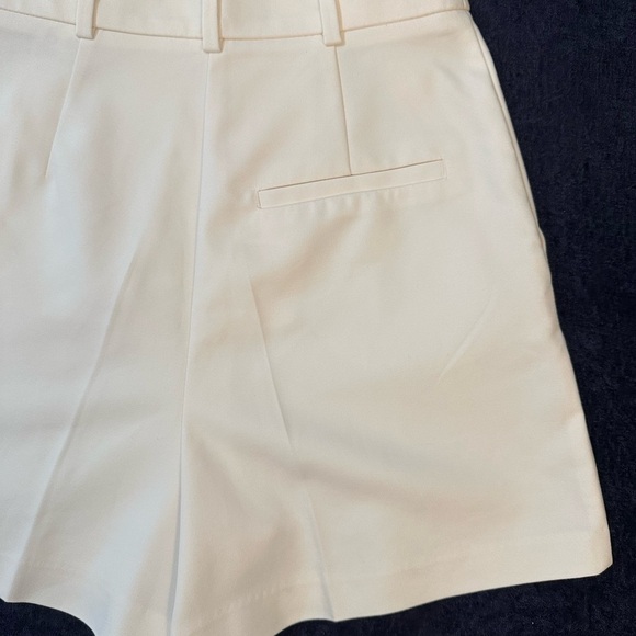 NWOT Zara Cream High-Waisted Shorts with Button Detail - Picture 7 of 14